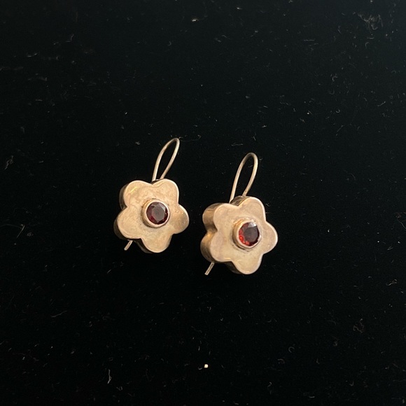 Silver Flower Earring with Ruby - Picture 1 of 3